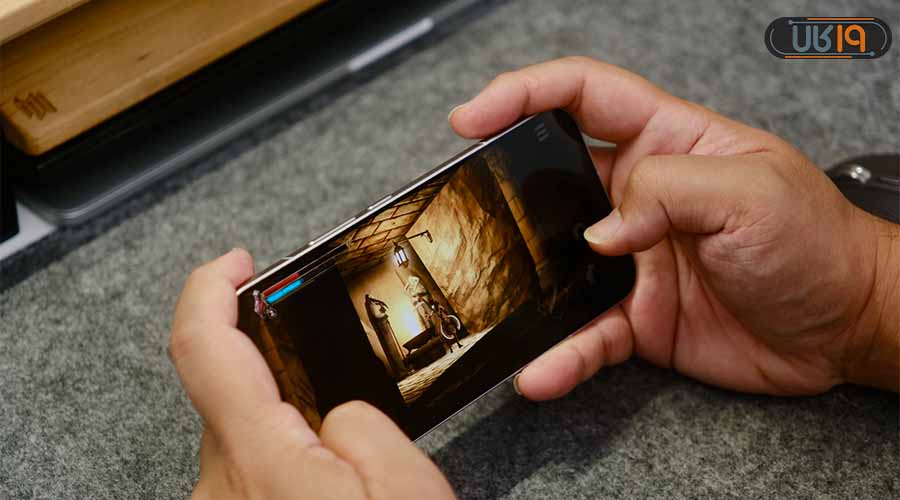 سخت افزار پوکو اف 8 اولترا