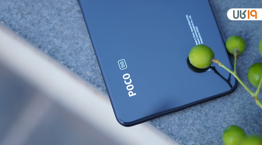 مشخصات poco f4