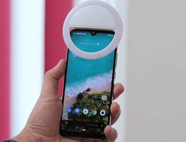 بهترین لوازم جانبی که با Xiaomi Mi A3 می‌توان خریداری کرد!